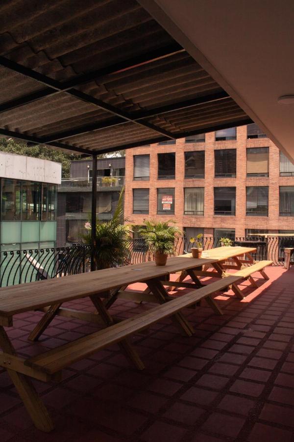 La Familia Hostel - Parque Poblado Medellín Exterior foto